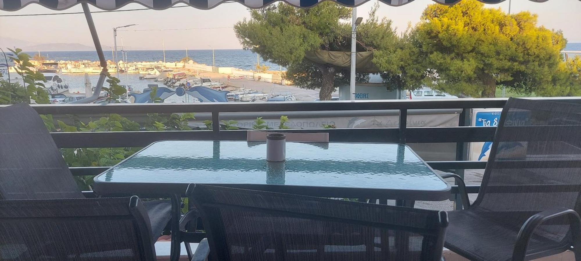 Dolphin 2 Apartman Ártemida Kültér fotó