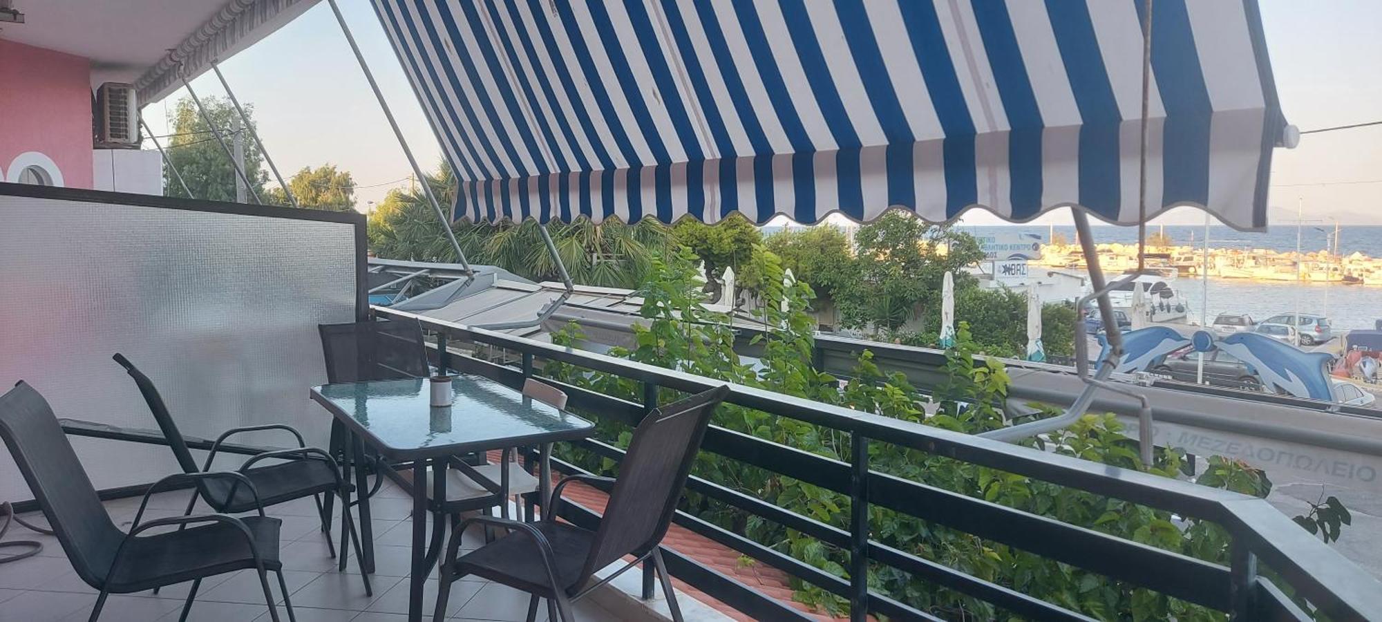 Dolphin 2 Apartman Ártemida Kültér fotó